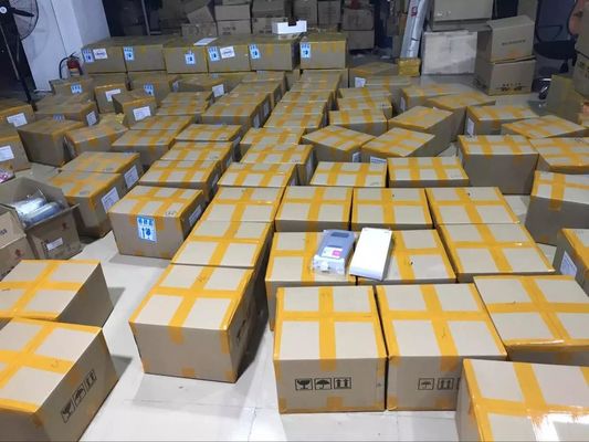 DTFUV繊維デジタル印刷インク エプソンDX5 5113 L1800 L805のためのPETフィルム転送インク